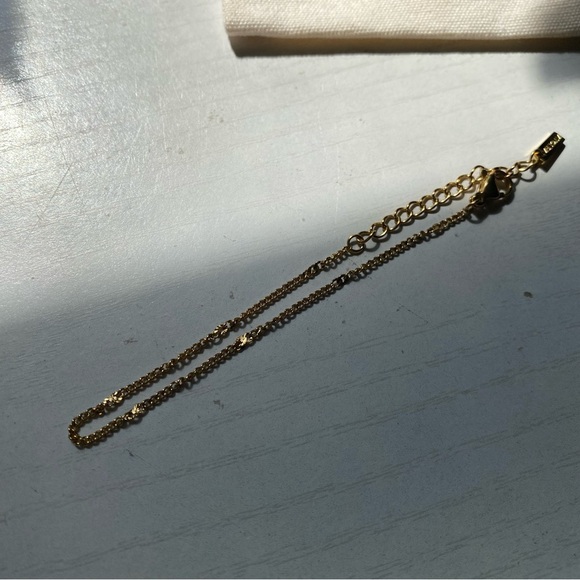 NWT Atolea Dainty Bracelet - Picture 2 of 7